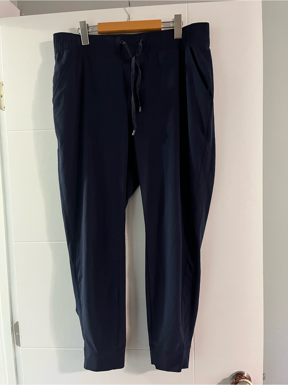 Eddie Bauer Women’s Dark Navy Drawstring Jogger Style Pants